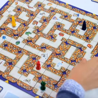 Labyrinth A Family Game From Ravensburger